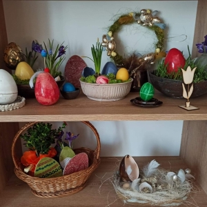 Dekoracje Wielkanocne wykonane w pracowni plastycznej